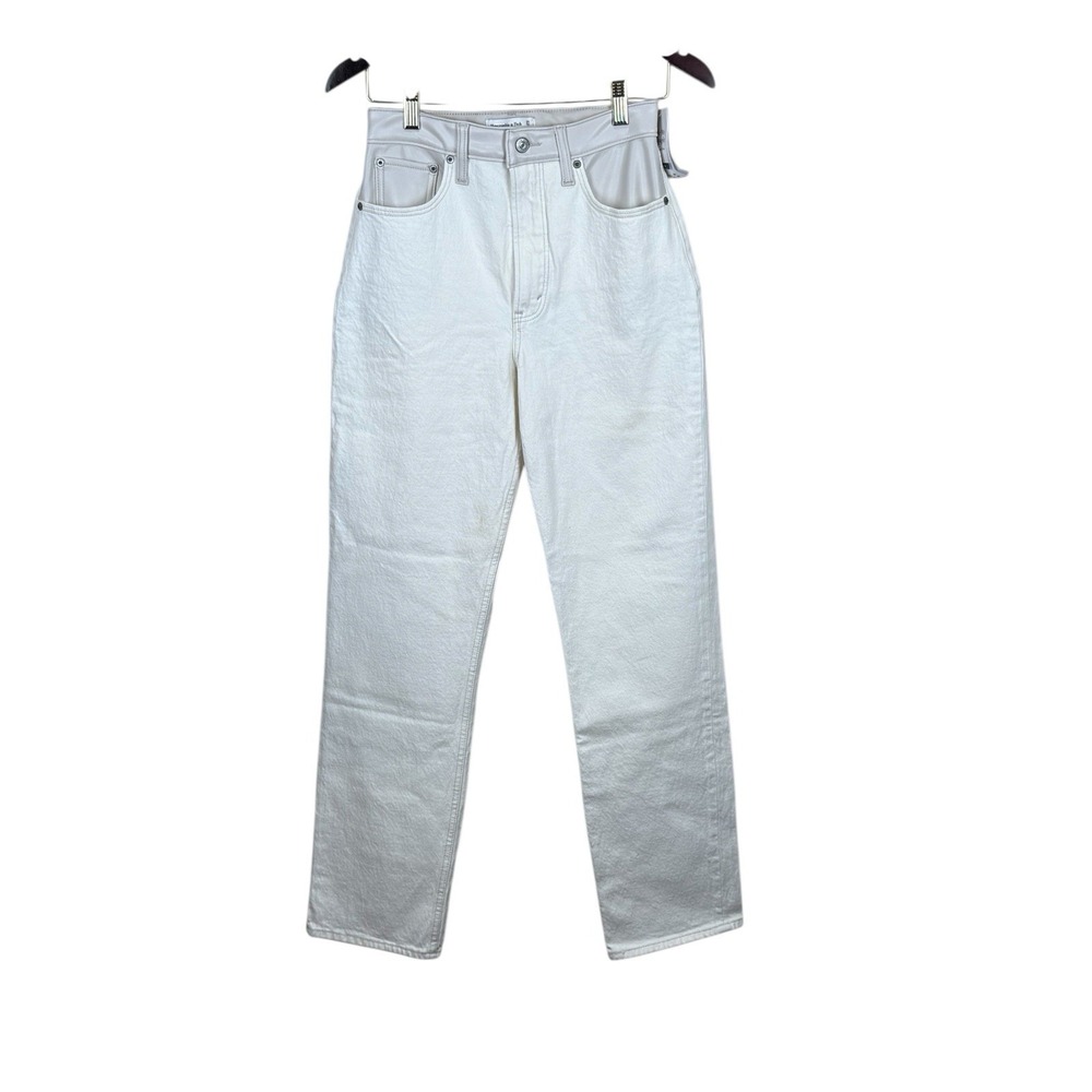 Abercrombie & Fitch Ultra High Rise 90s Straight Jean, Size 27/4R, Vegan Trim